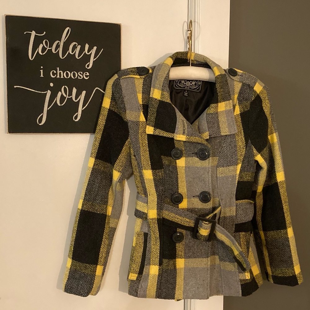 Last Kiss black, gray, & yellow pea coat w/ belt women’s size medium